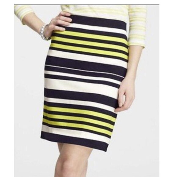 💎222 Ann Taylor Stripped Pencil Skirt - Picture 1 of 8